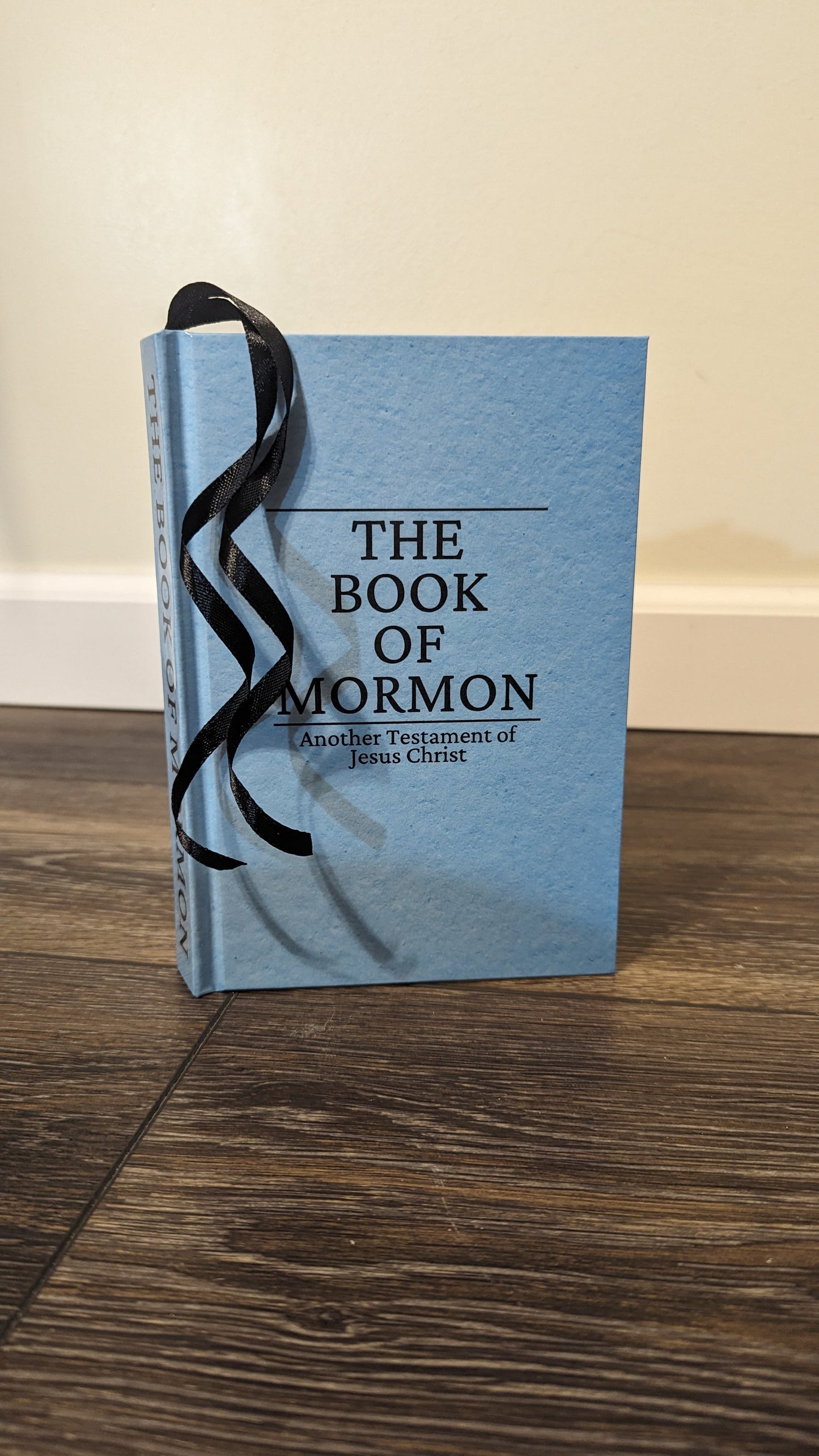 9C Hardcover Handmade Book of Mormon Christ