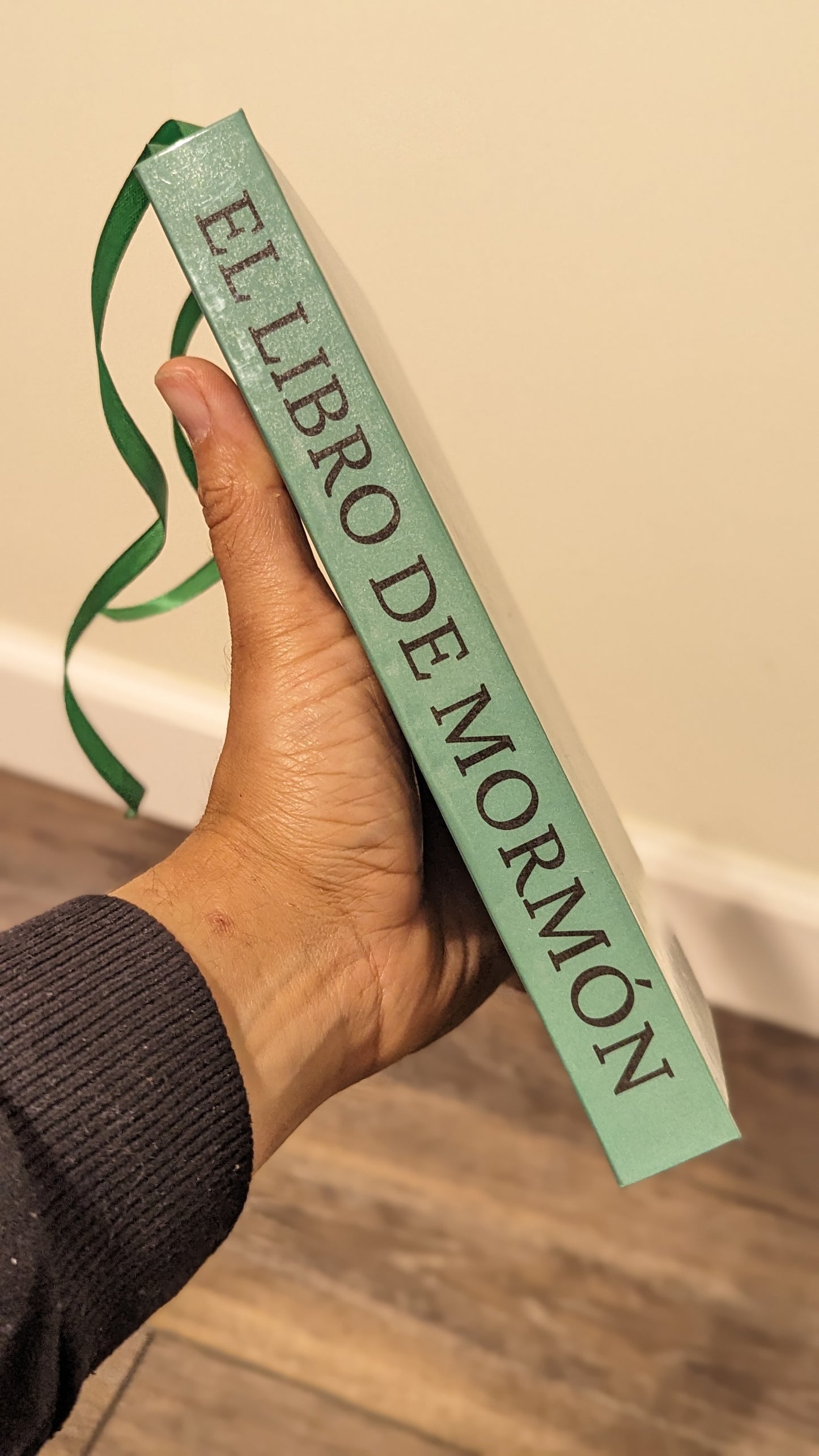 12M Hardcover Handmade Missionary Book of Mormon Olive green